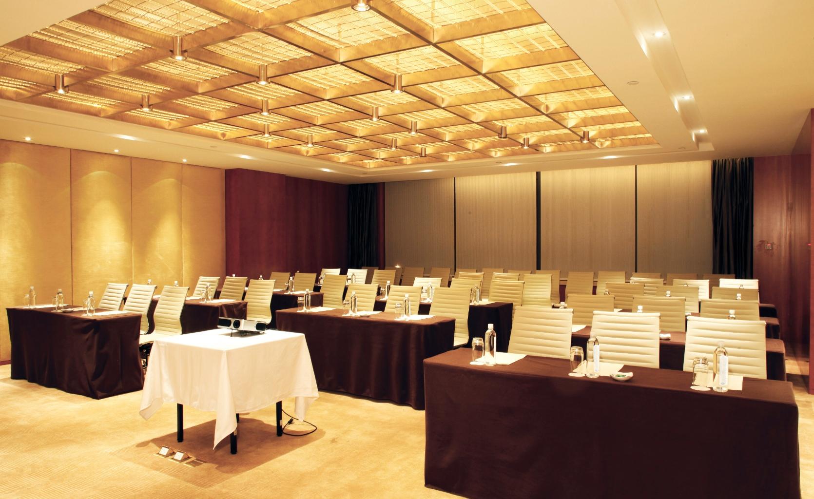 Hilton Shanghai City Center -Steps From Iconic Landmarks Wukang Mansion And Jing'An Temple ภายนอก รูปภาพ