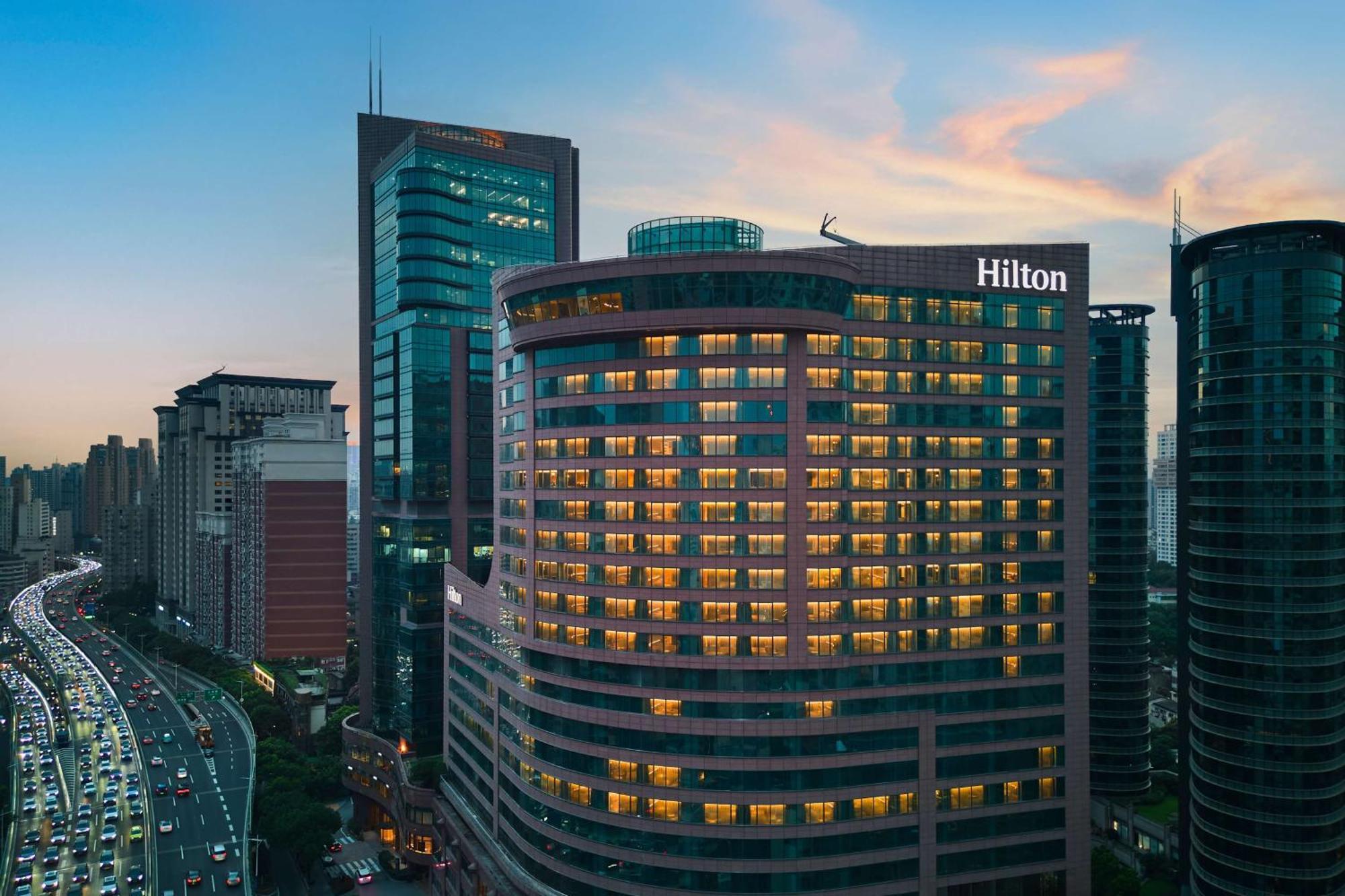 Hilton Shanghai City Center -Steps From Iconic Landmarks Wukang Mansion And Jing'An Temple ภายนอก รูปภาพ