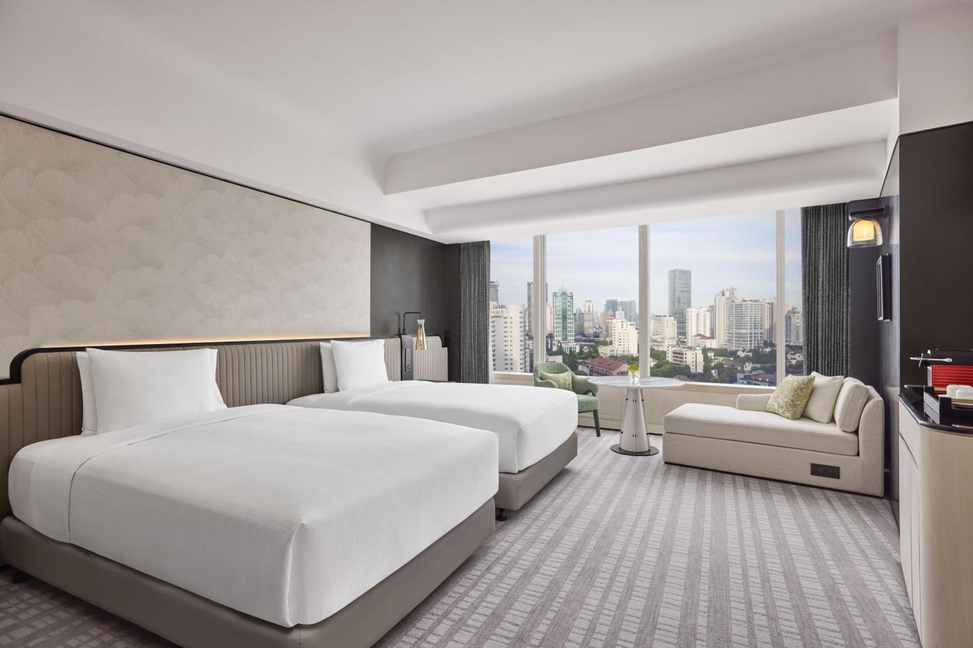 Hilton Shanghai City Center -Steps From Iconic Landmarks Wukang Mansion And Jing'An Temple ภายนอก รูปภาพ